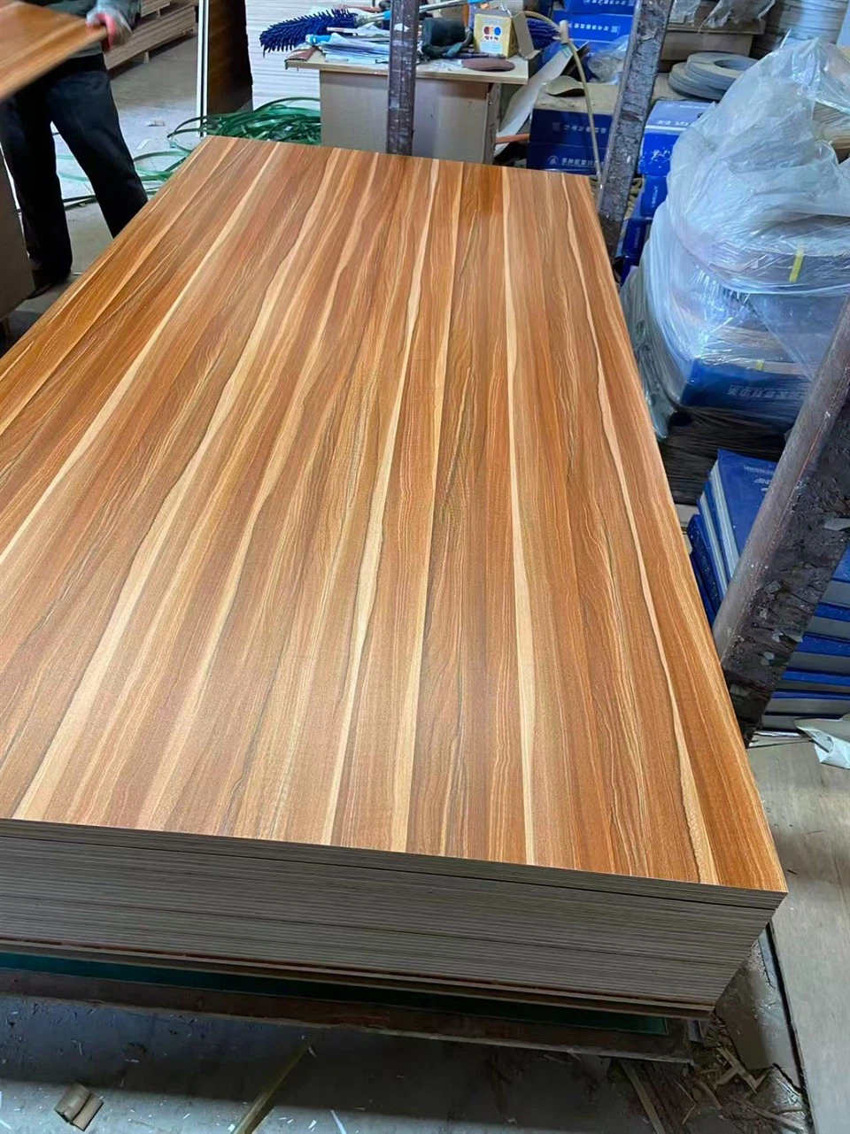 High Quality AAA Grade Melamine Marine Plywood suppliers